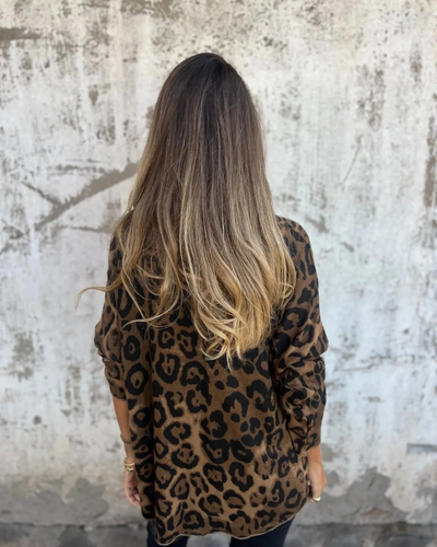 Claudine™ – Leopardmönstrad blus